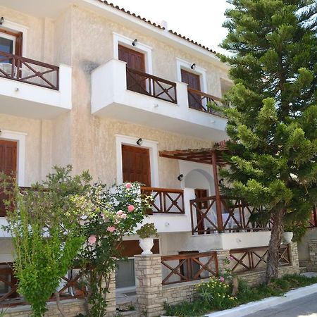 Rania Beach Іраіон Екстер'єр фото