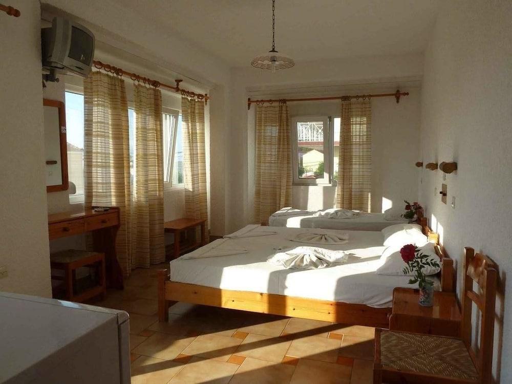 Rania Beach Іраіон Екстер'єр фото