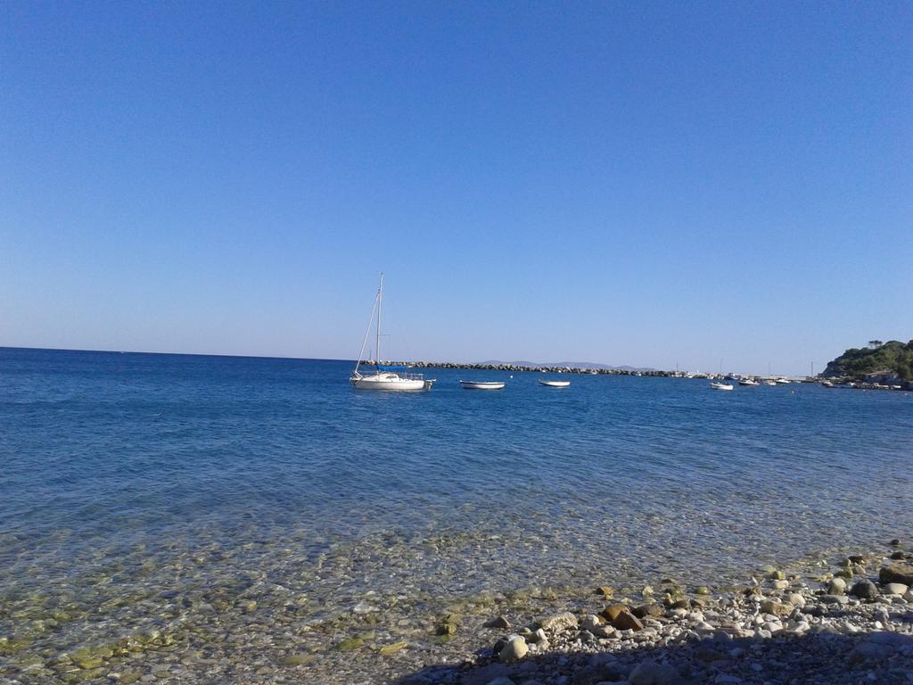 Rania Beach Іраіон Екстер'єр фото